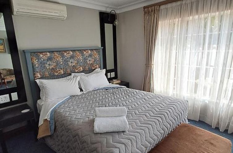 Constantia Manor Guest House