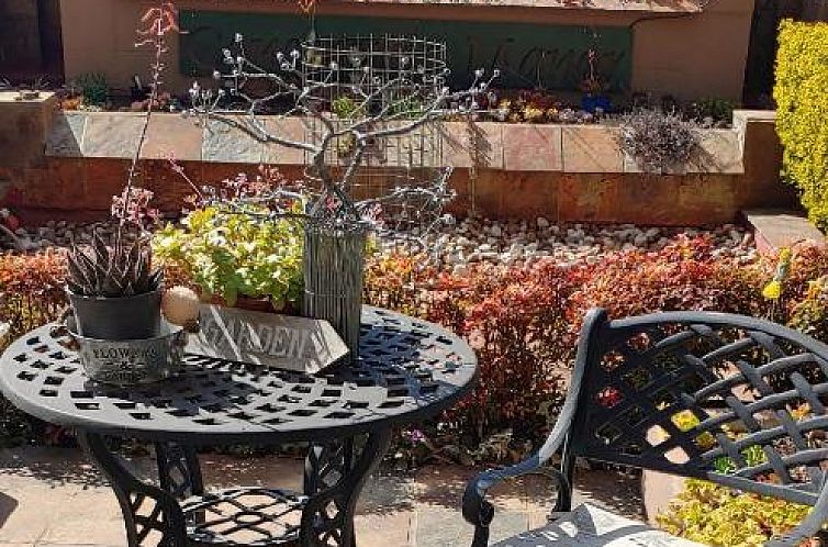 Constantia Manor Guest House