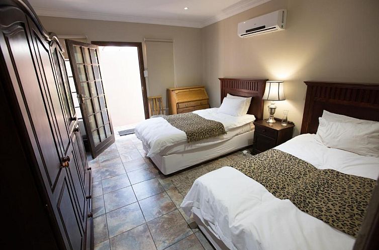 MacGregors Guest House