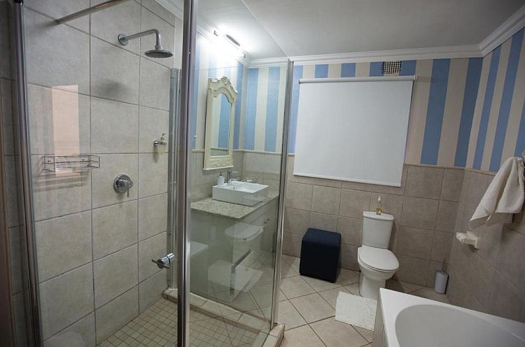 MacGregors Guest House