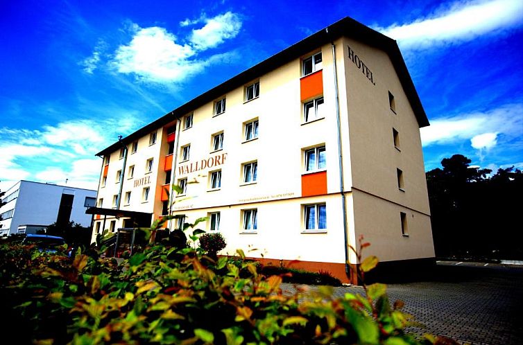 Guest house 23402402 - Apartment Hessen - Airport Hotel Walldorf