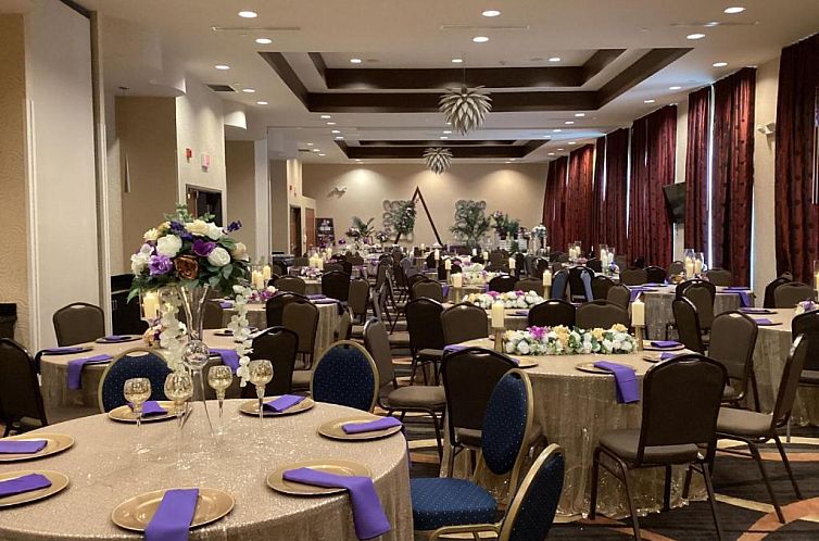 Holiday Inn Vicksburg, an IHG Hotel