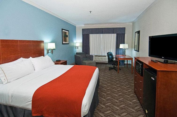 Holiday Inn Express Hotel and Suites Lake Charles, an IHG Ho