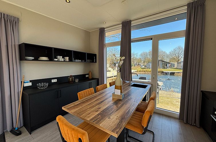 Chalet in Hindeloopen