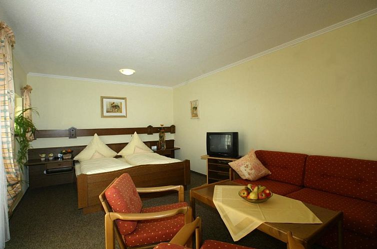 Pension St. Georg mit Moststüberl