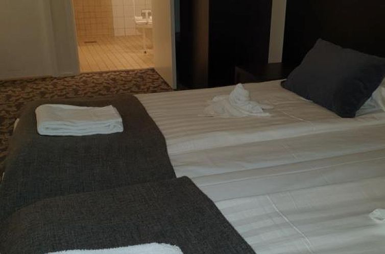 Ariston Hotell