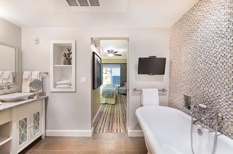 Holiday Inn Club Vacations Galveston Beach Resort, an IHG Ho