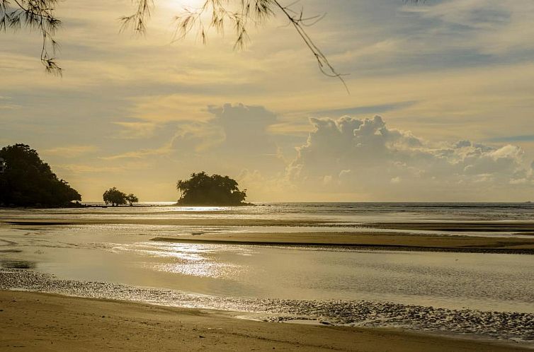 L'esprit De Naiyang Beach Resort - SHA Plus
