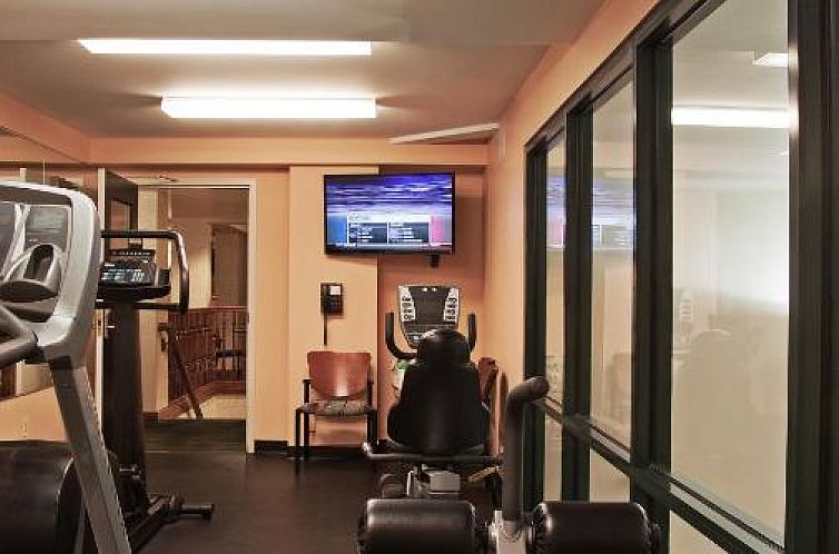 D. Hotel Suites & Spa