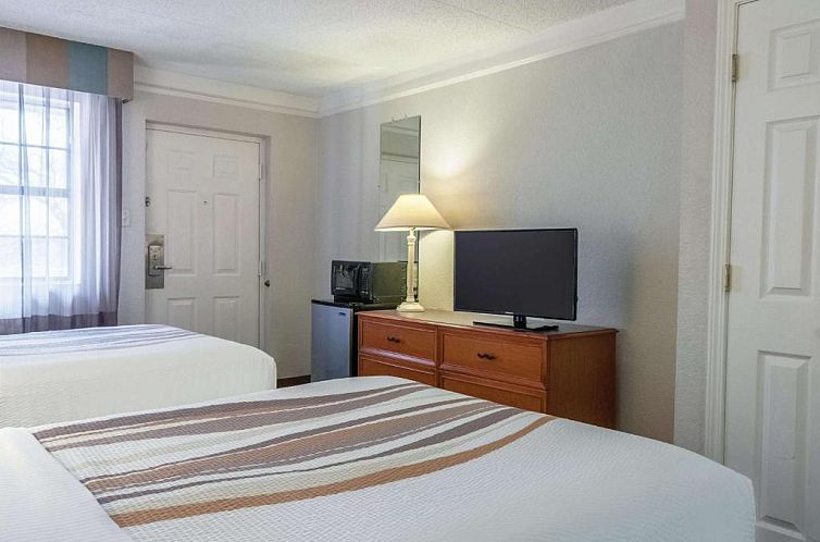 La Quinta Inn by Wyndham New Orleans West Bank / Gretna