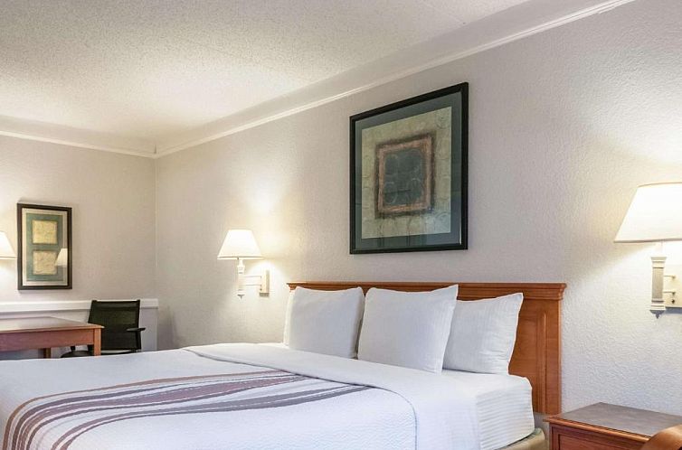 La Quinta Inn by Wyndham New Orleans West Bank / Gretna