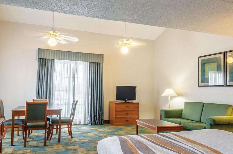 La Quinta Inn by Wyndham New Orleans West Bank / Gretna