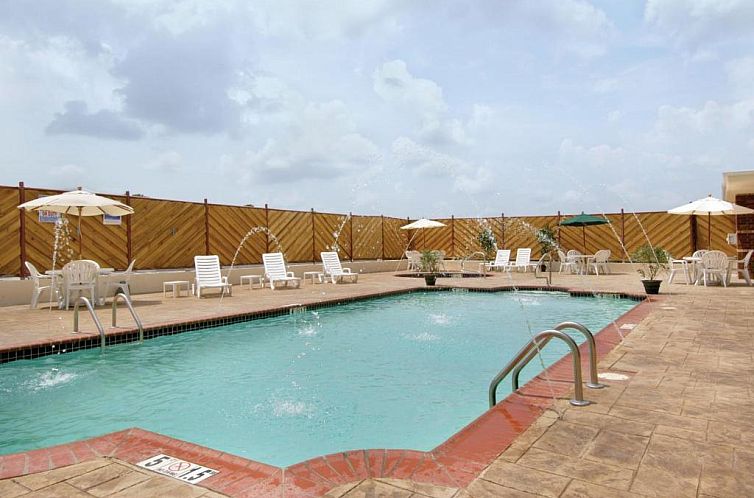 Holiday Inn Hotels Batesville, an IHG Hotel