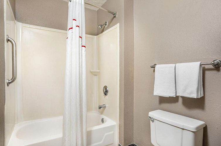 Red Roof Inn Tinton Falls-Jersey Shore