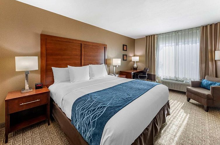 Comfort Inn & Suites Ventura Beach