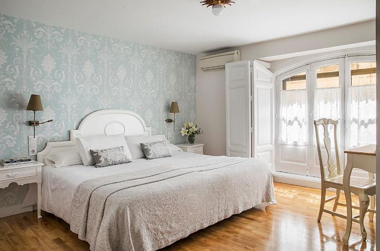 Hotel Infanta Isabel