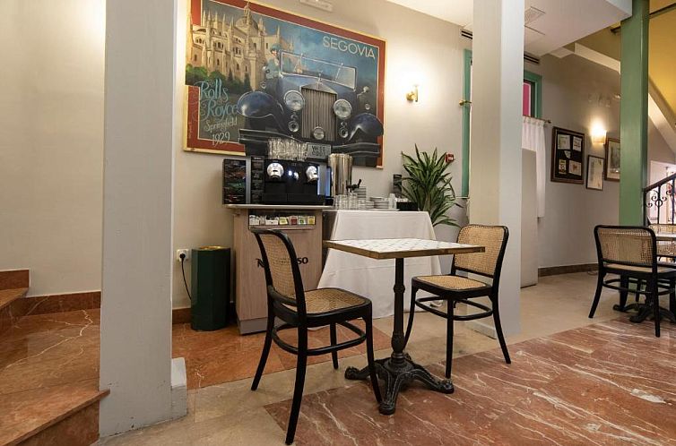 Hotel Infanta Isabel