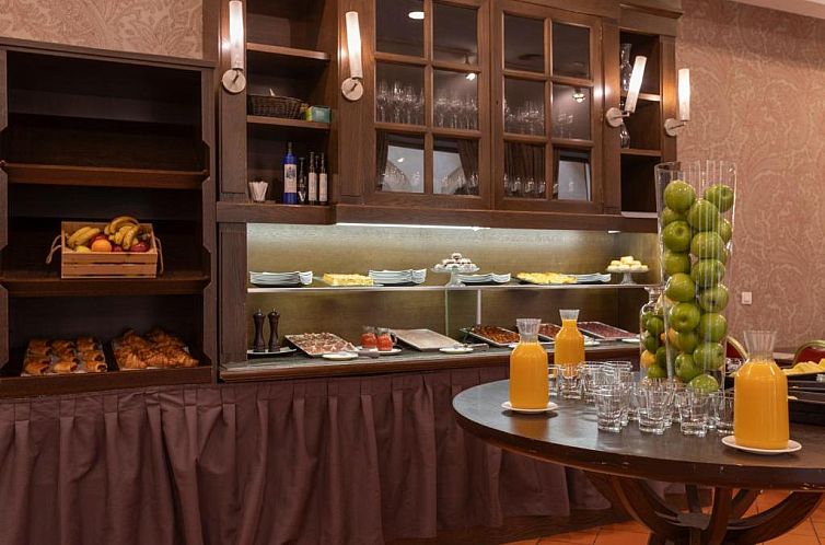 Hotel San Antonio el Real