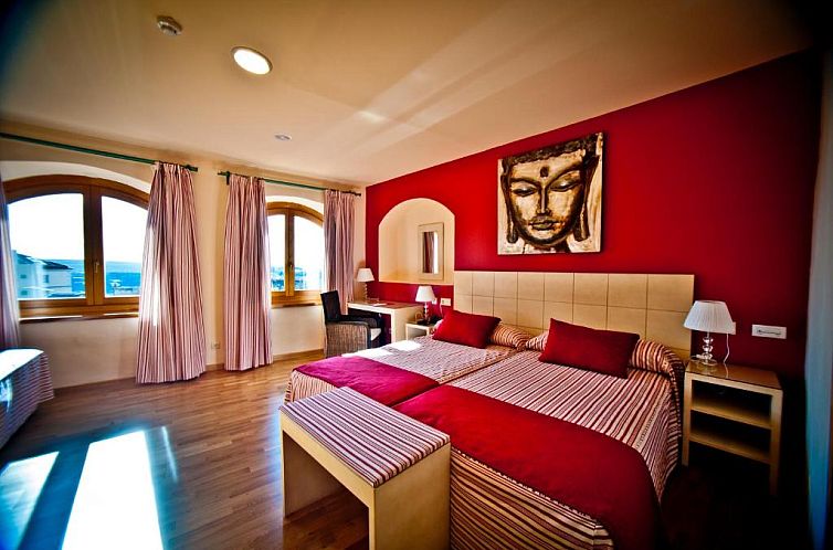 Hotel Condes de Castilla
