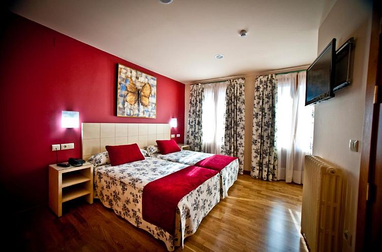 Hotel Condes de Castilla