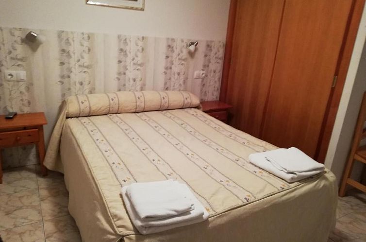 Hostal Residencia Taray