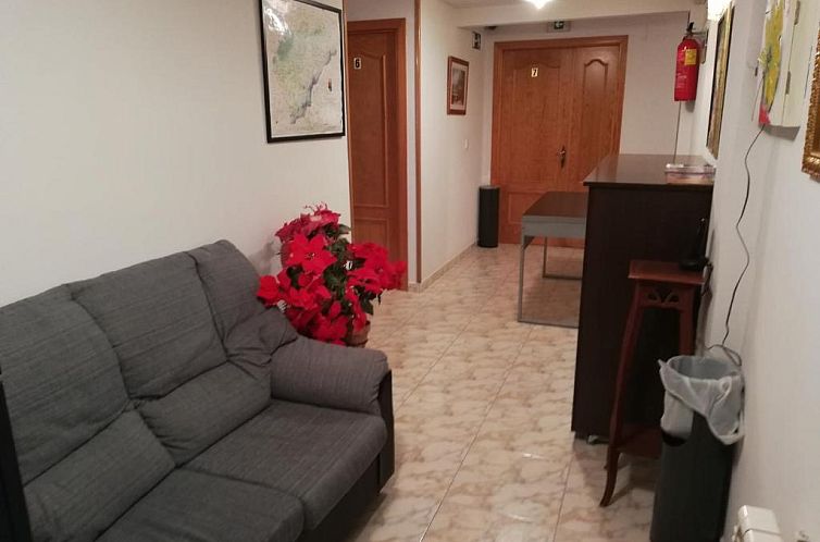 Hostal Residencia Taray