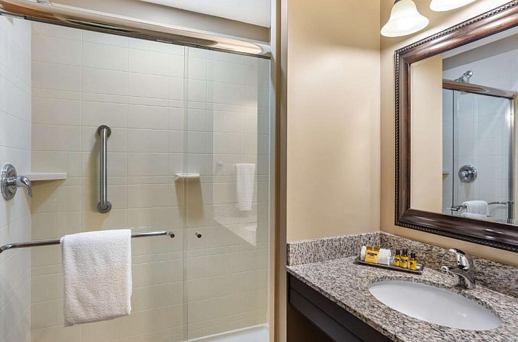 Best Western Plus Intercourse Village Inn