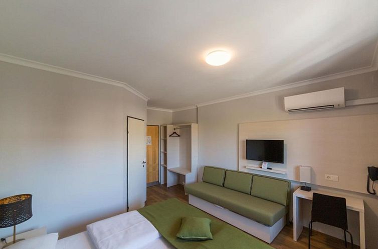 Arion Airport Hotel