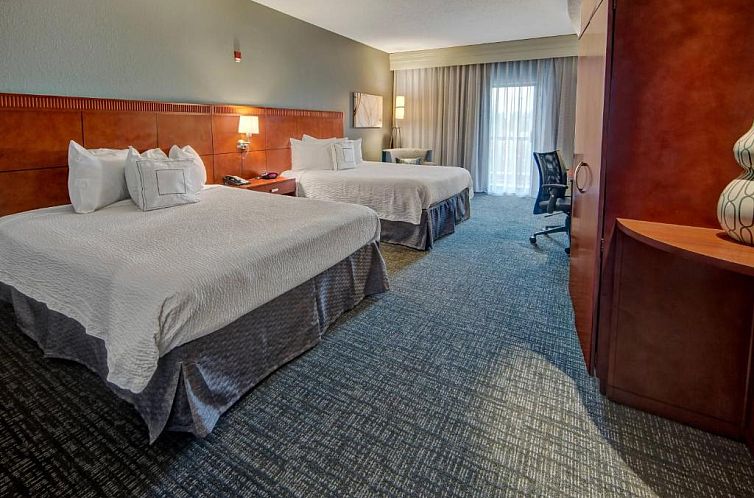 Courtyard by Marriott Memphis Southaven