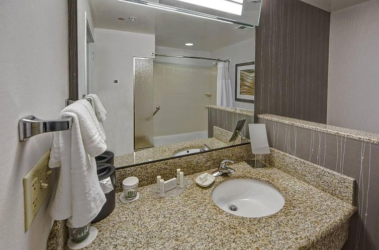 Courtyard by Marriott Memphis Southaven