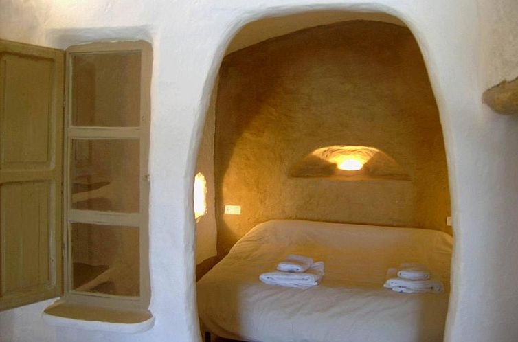 Cuevas Alcobas