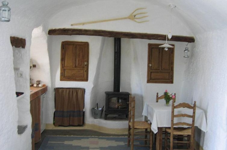 Cuevas Alcobas