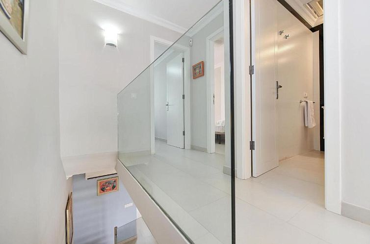 Beachfront Apartment Las Burras MRA 02