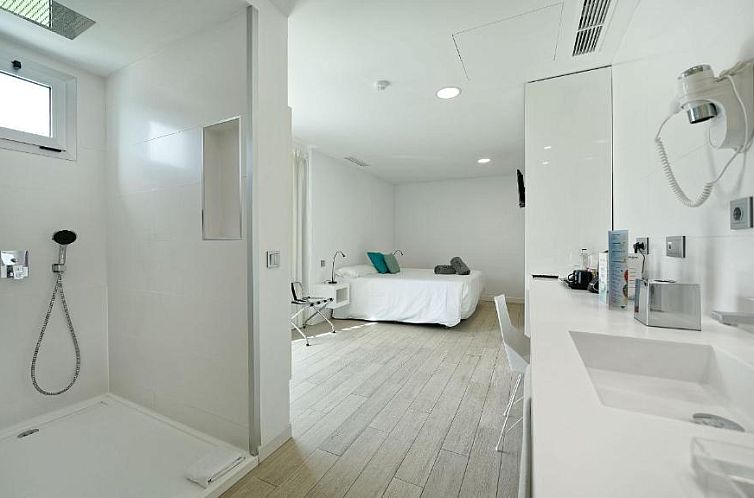 Seven Hotel & Wellness - Gay Men Only