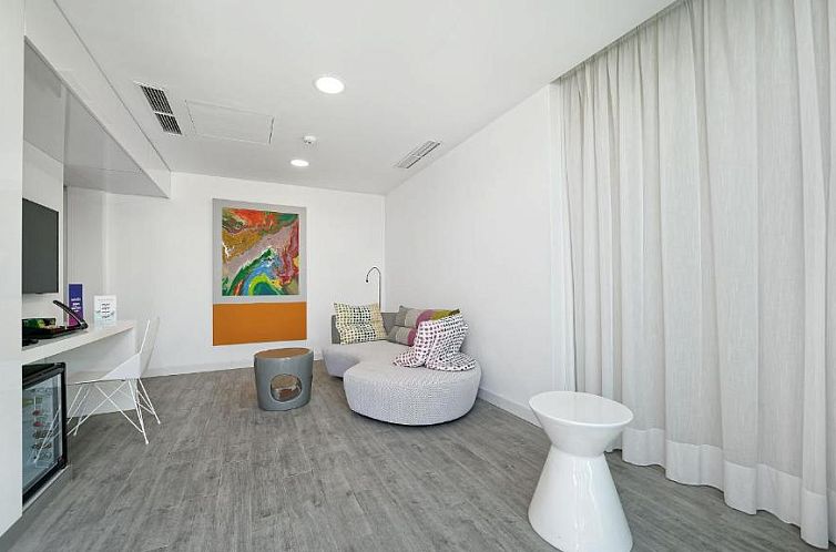 Seven Hotel & Wellness - Gay Men Only