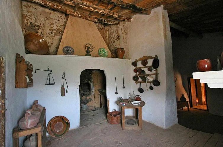 Hábitat Troglodita Almagruz