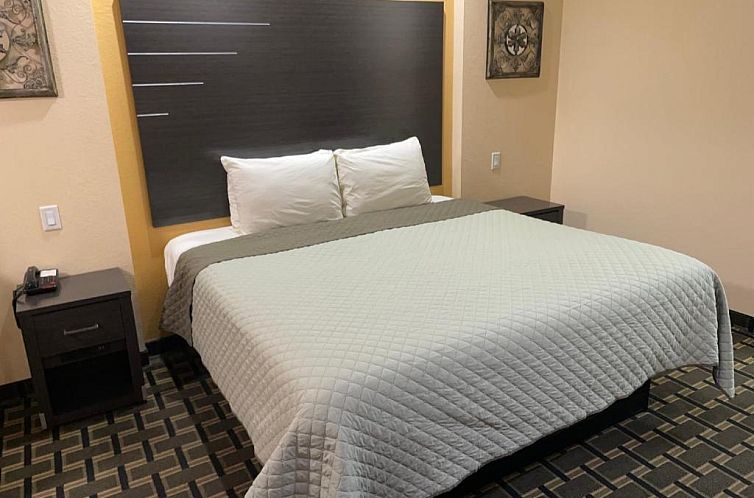 Homegate Inn & Suites West Memphis