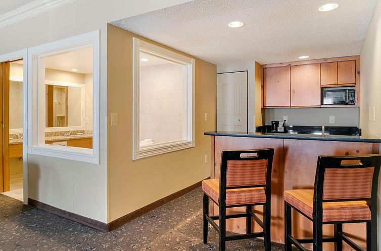 Best Western Greenfield Inn