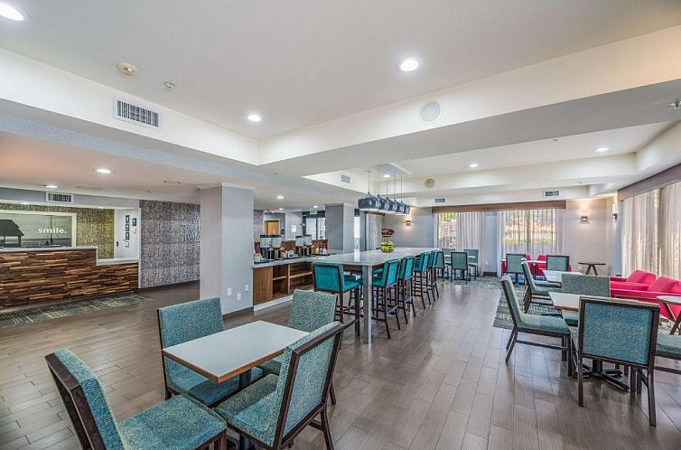 Hampton Inn Oakland-Hayward