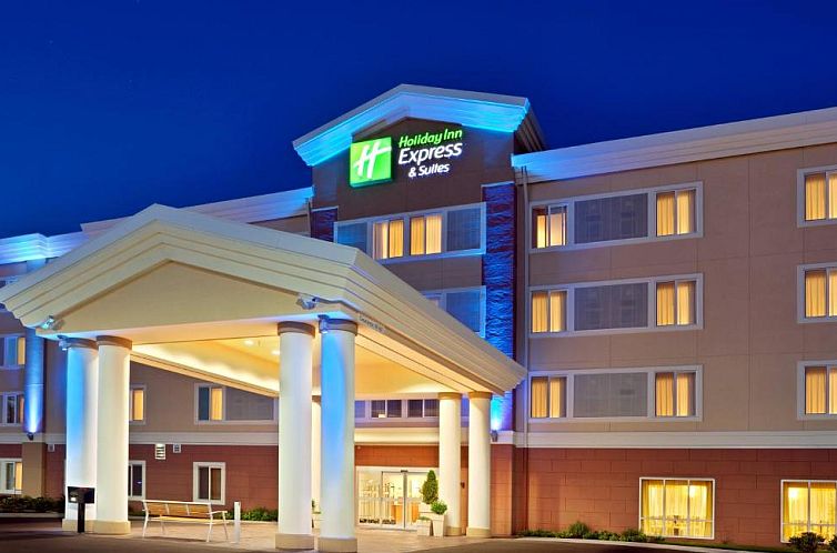 Holiday Inn Express Hotel & Suites Chehalis - Centralia, an 
