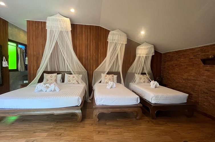 Sawasdee Sukhothai Resort