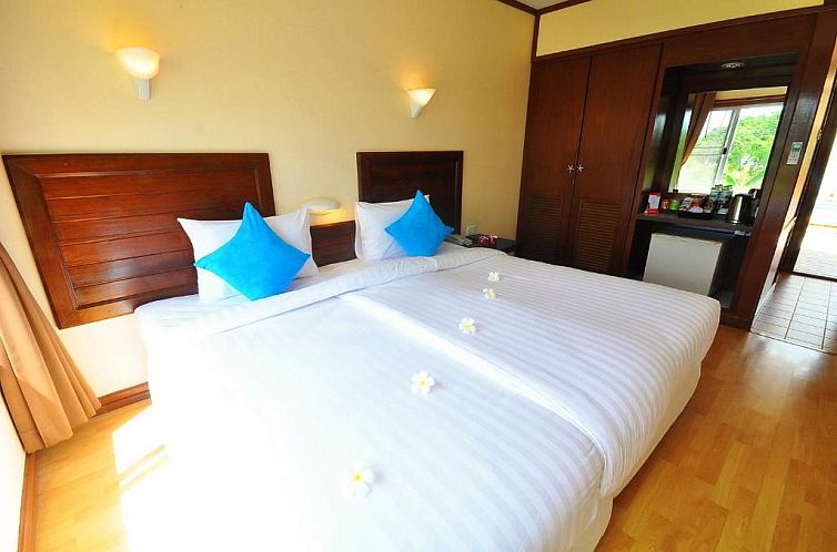 Isle Beach Resort Krabi