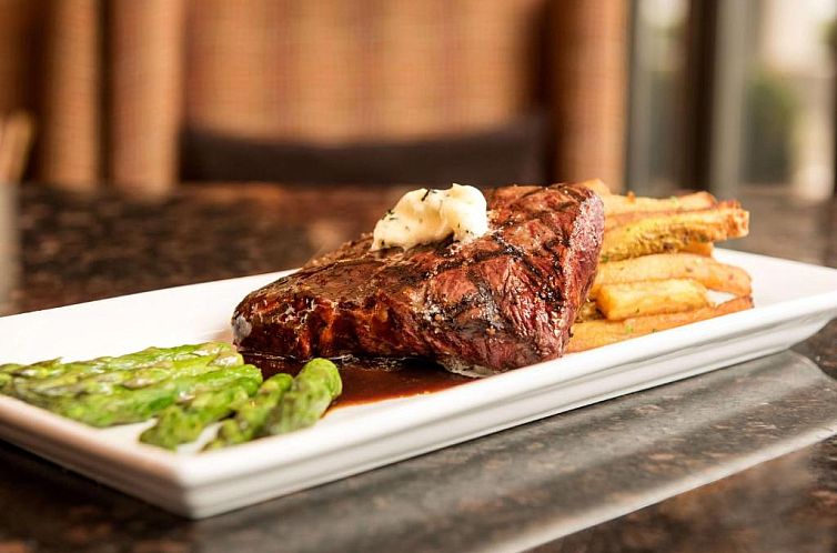 Hilton Chicago/Oak Lawn