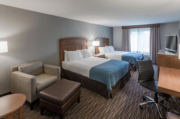 Holiday Inn Express & Suites Carpinteria, an IHG Hotel