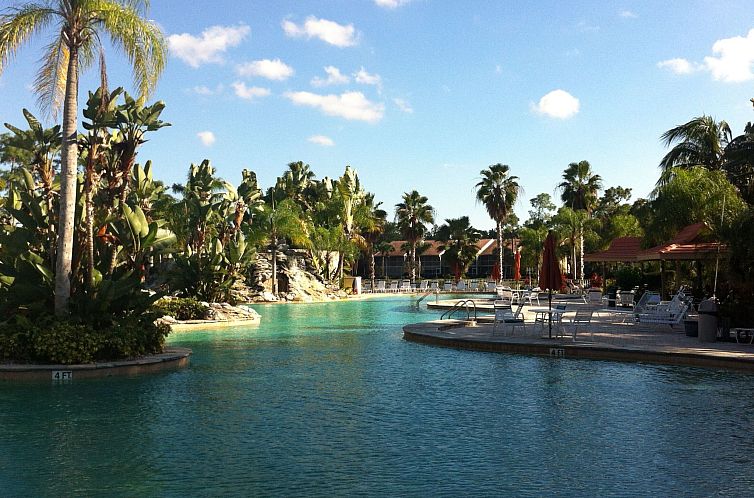 Appartement mit großzügigem Swimmingpool