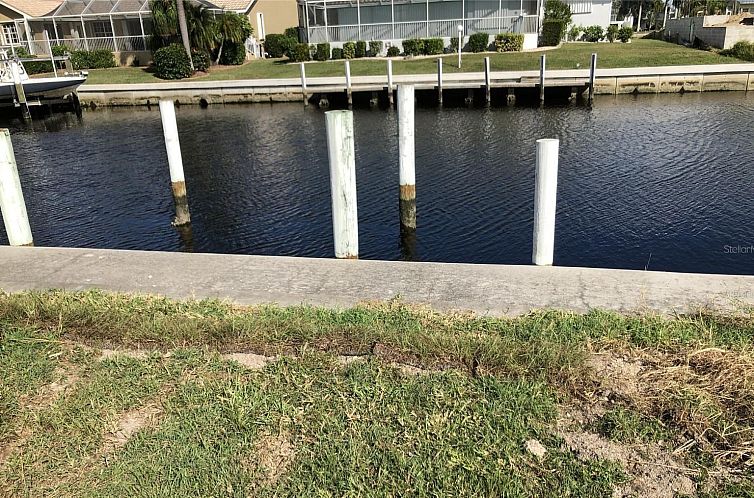 Kavel in Punta Gorda