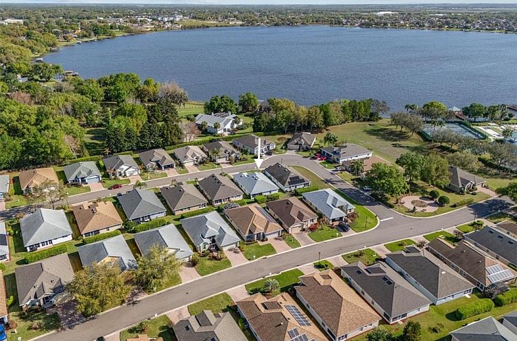 Geschakelde woning in WINTER HAVEN