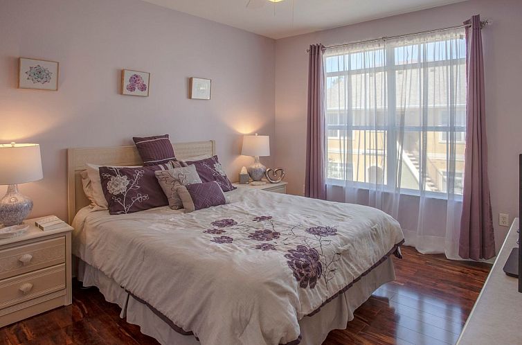 Appartement Neu renoviert in geschlossener Wohnanlage, ersch