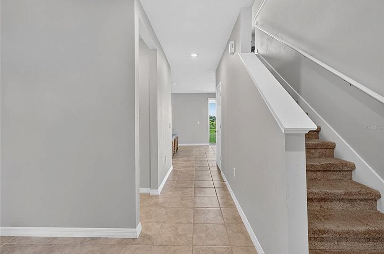 Appartement Neu renoviert in geschlossener Wohnanlage, ersch