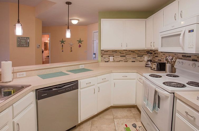 Appartement Neu renoviert in geschlossener Wohnanlage, ersch